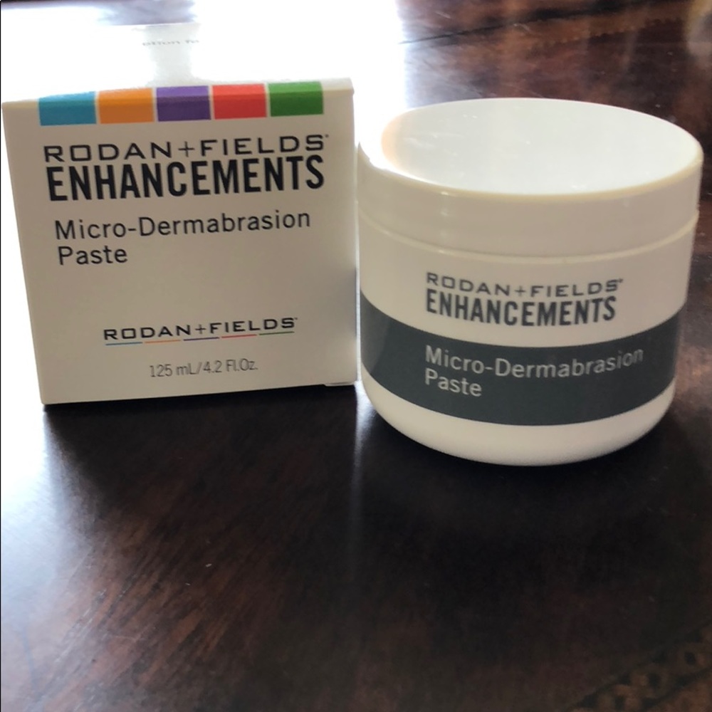 Rodan and Fields Microdermabrasion Paste - new